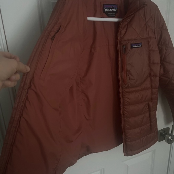 ❄️Patagonia Radalie Jacket - So Warm & Toasty! - Picture 4 of 14